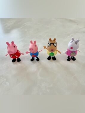 Peppa Pig, George, Pedro Pony, Suzy Sheep Poseable Figurines Toys Friends